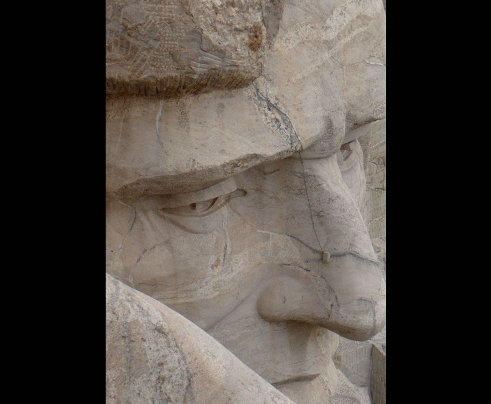 View-of-Abraham-Lincoln-from-on-top-of-Mt.-Rushmore