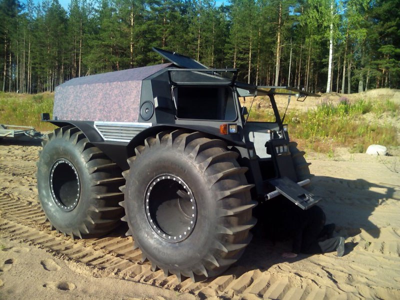 sherp-atv-russian-amphibious-truck-with-monster-wheels-4