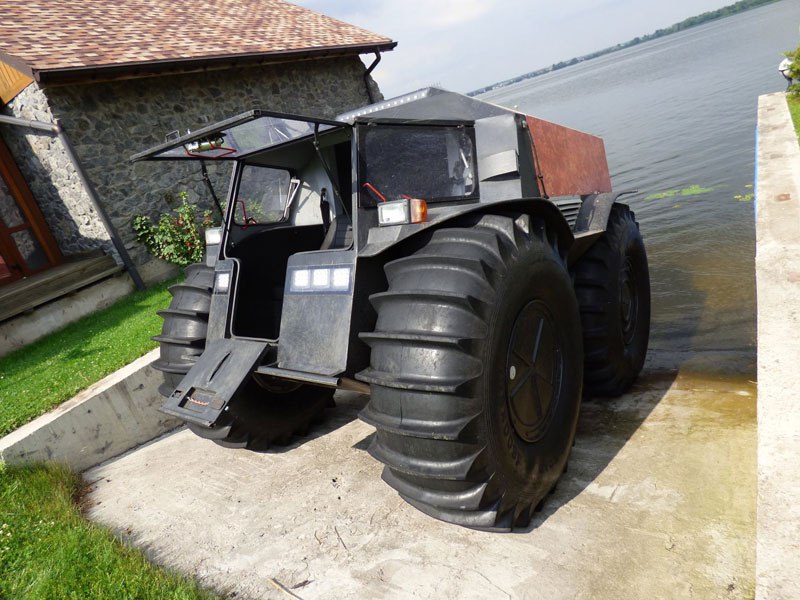 sherp-atv-russian-amphibious-truck-with-monster-wheels-10