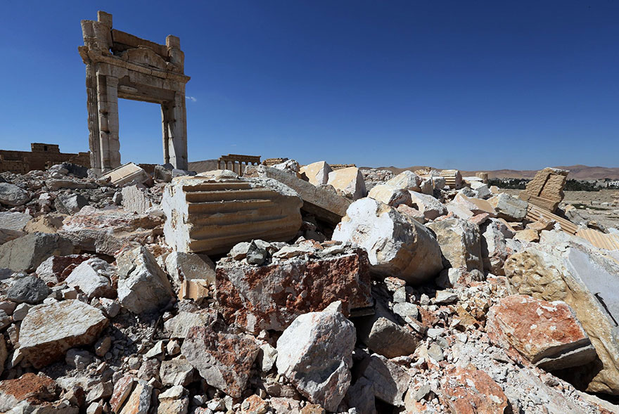 before-after-isis-destroyed-monuments-palmyra-113