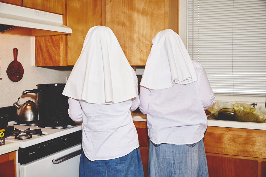nuns-grow-marjuana-sisters-of-the-valley-shaughn-crawford-john-dubois-15