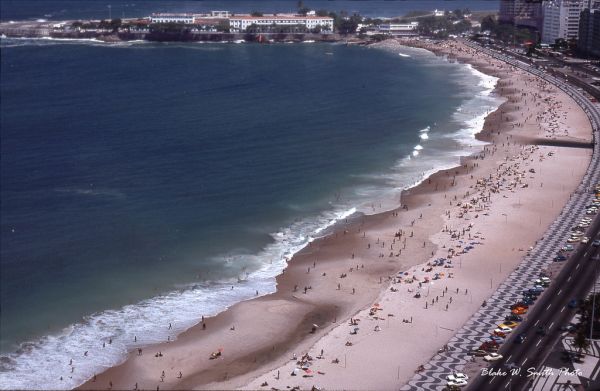 the Daily Life at the Rio Beaches in the late 1970s (3)