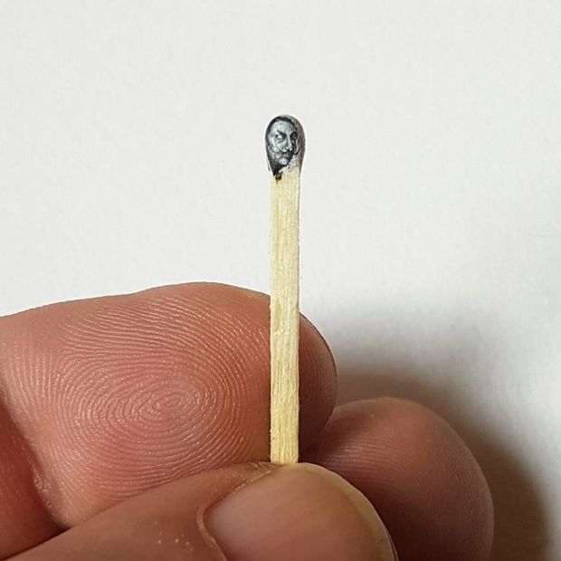 unbelievably_tiny_paintings_21