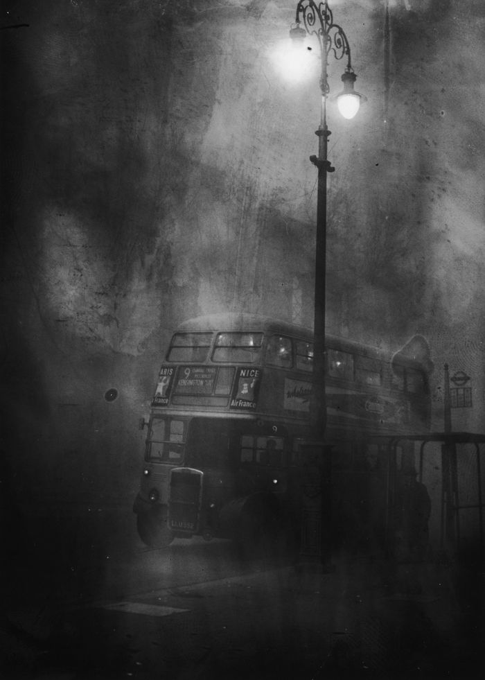 haunting_photos_of_the_london_fog_12