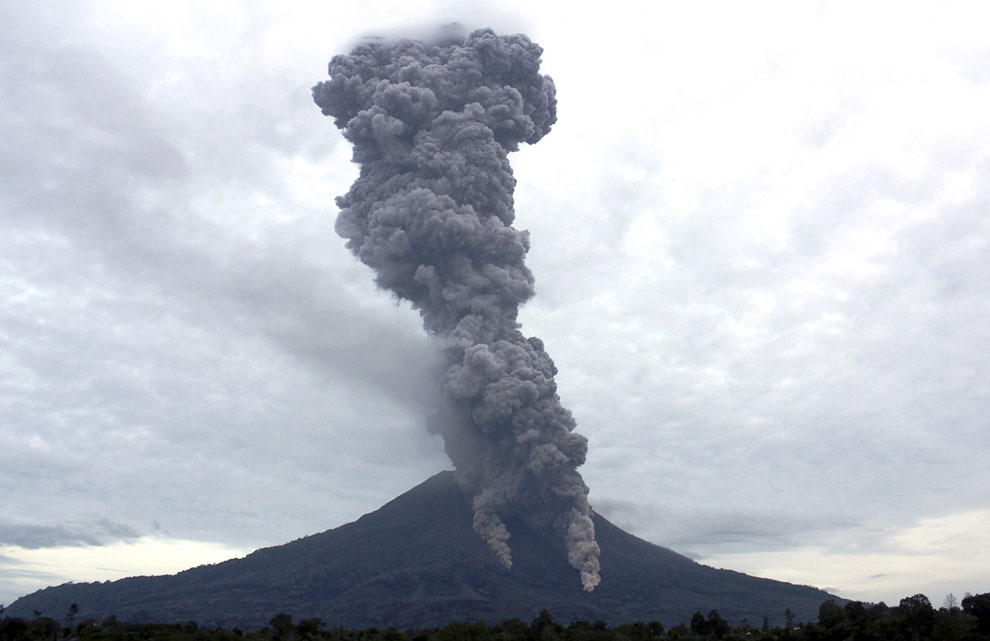 Volcanic winter in Sumatra after Sinabung  eruption 13 